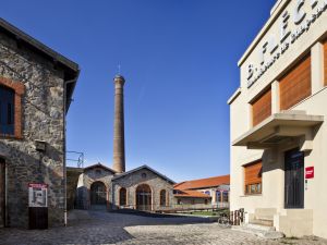 musee du chapeau chazelles-sur-lyon