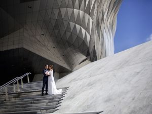 mariés musée des confluences Lyon