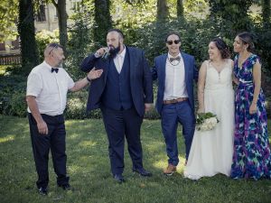 Photo sur le vif captée par votre photographe mariage à Lyon